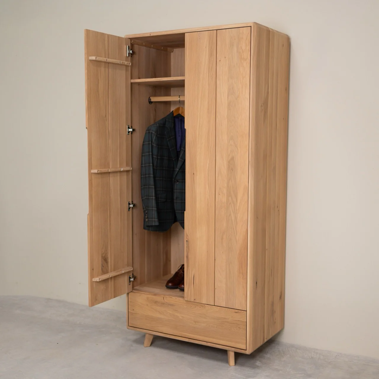 Armario de 2 puertas de madera maciza Sweden | NordicStory - Image 5