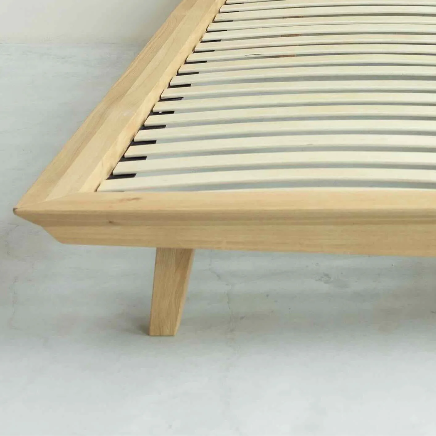 Cama matrimonio de madera maciza roble MALMO | NordicStory - Image 10