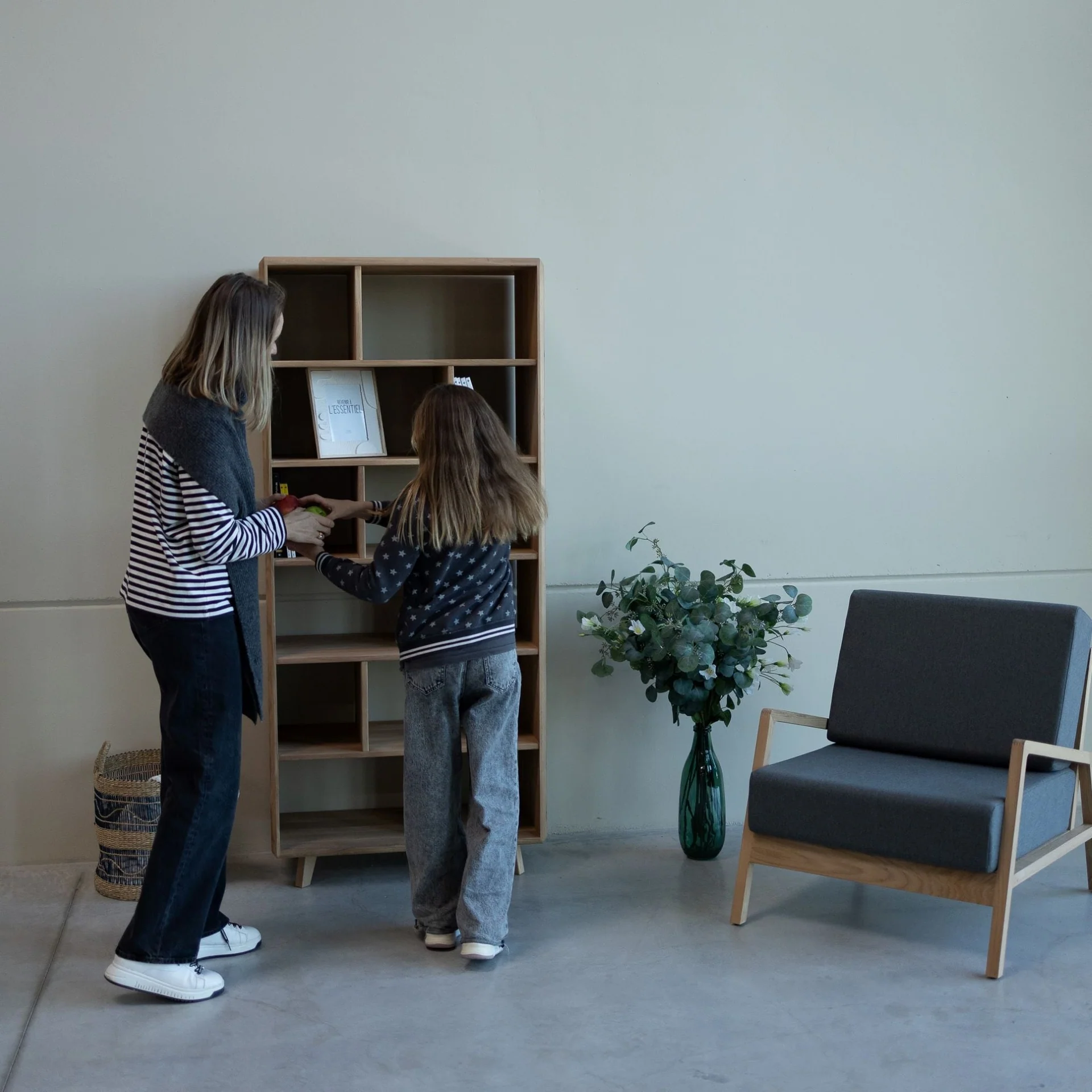 Librería de madera maciza SWEDEN 1 | NordicStory - Image 11