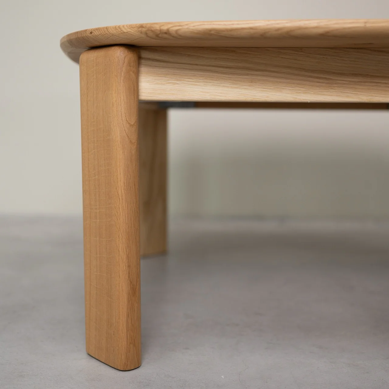 Mesa de centro de madera maciza roble Victoria | NordicStory - Image 10