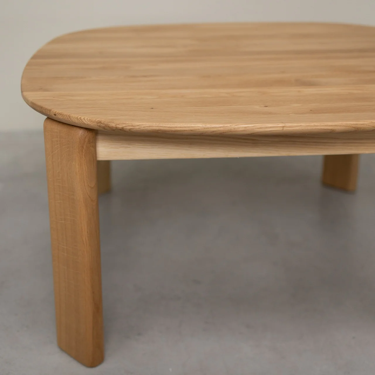 Mesa de centro de madera maciza roble Victoria | NordicStory - Image 8