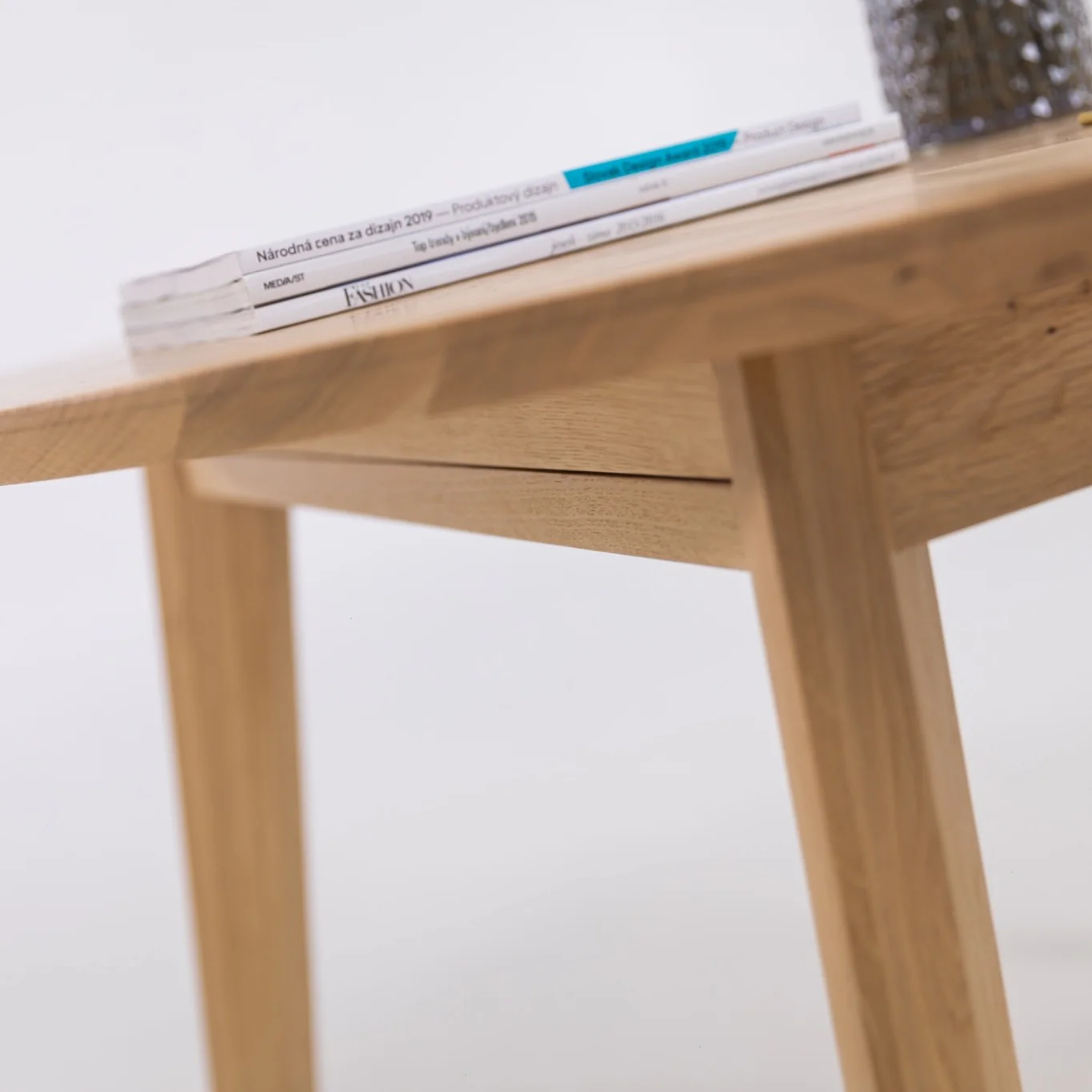 Mesa de comedor extensible redonda de madera maciza haya o roble SAGA | VESKOR - Image 4