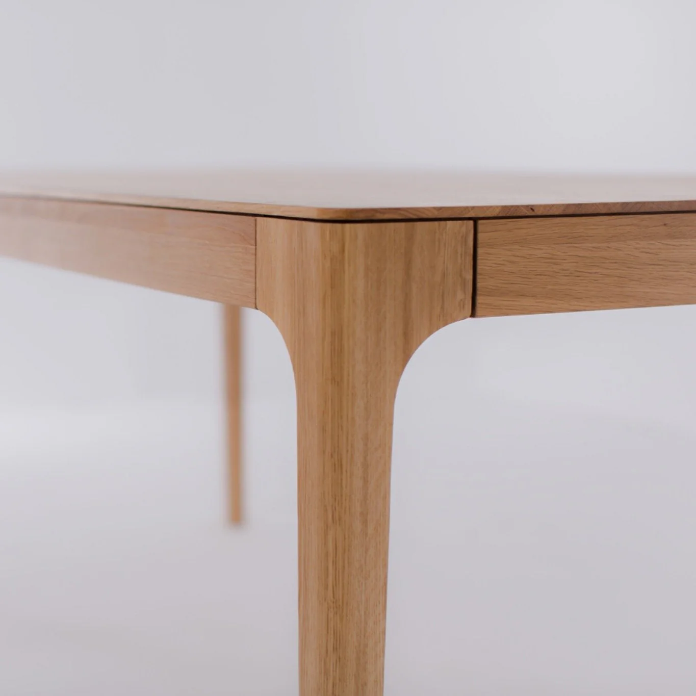 Mesa de comedor fija madera maciza CREATIV | VESKOR - Image 4