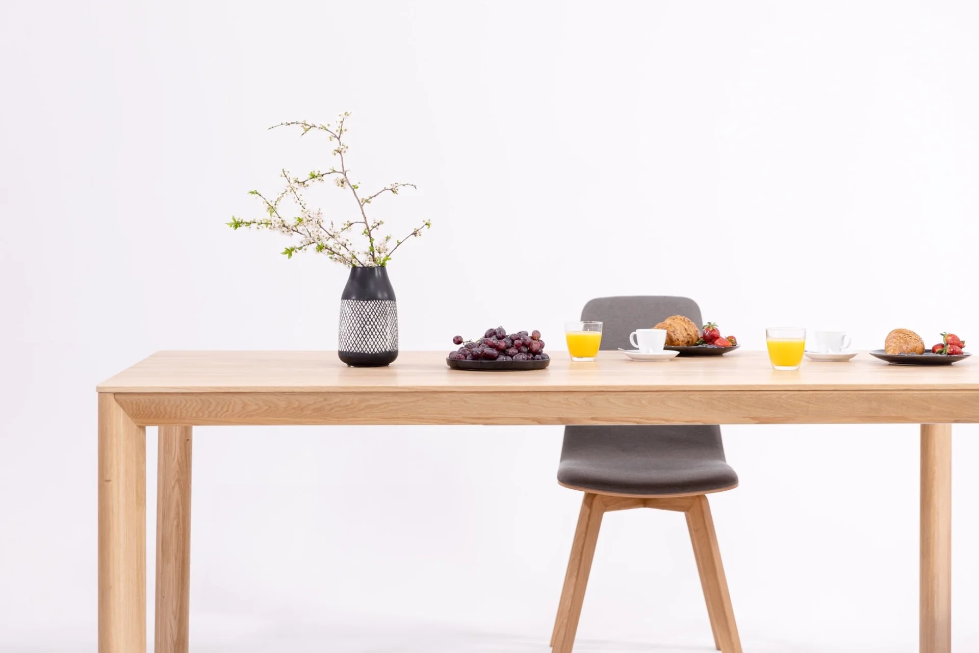 Mesa de comedor fija madera maciza DITA | VESKOR - Image 5
