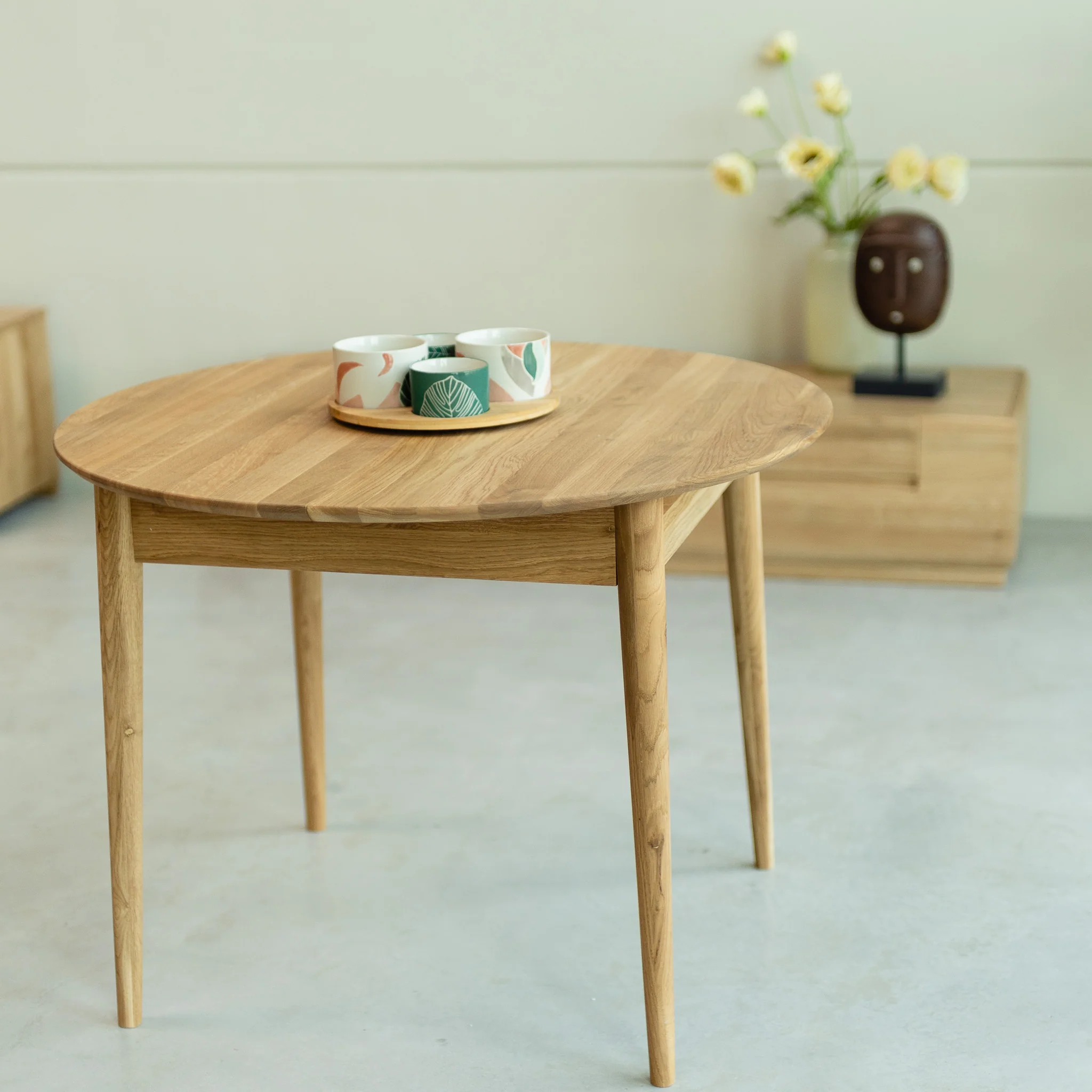 Mesa redonda de comedor extensible madera de roble MALMO | NordicStory - Image 9