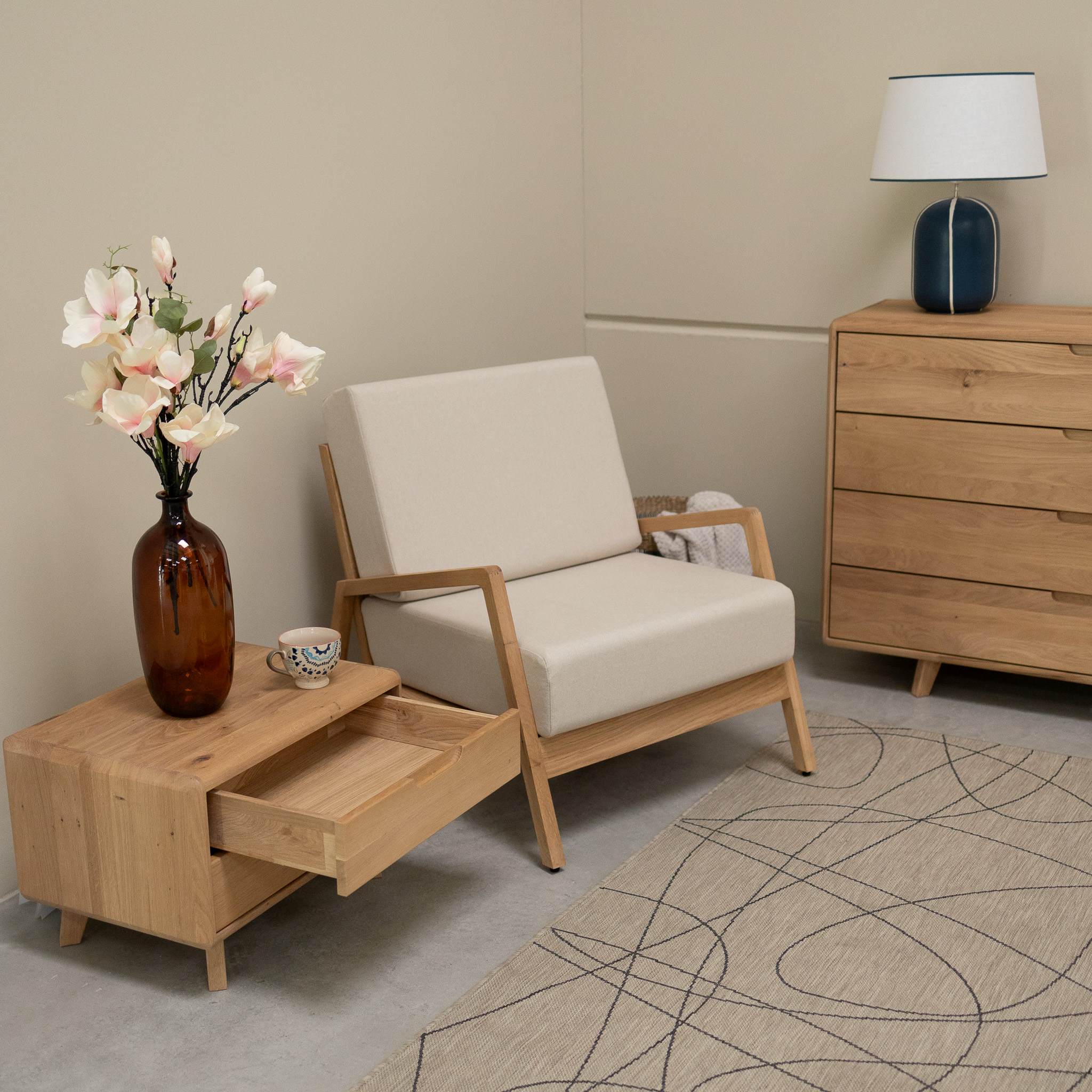 Mesa de noche madera maciza SWEDEN 2 | NordicStory - Image 3