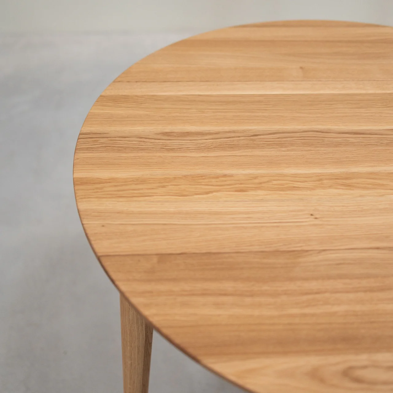 Mesa redonda de comedor extensible madera maciza de roble LUNA | NordicStory - Image 6