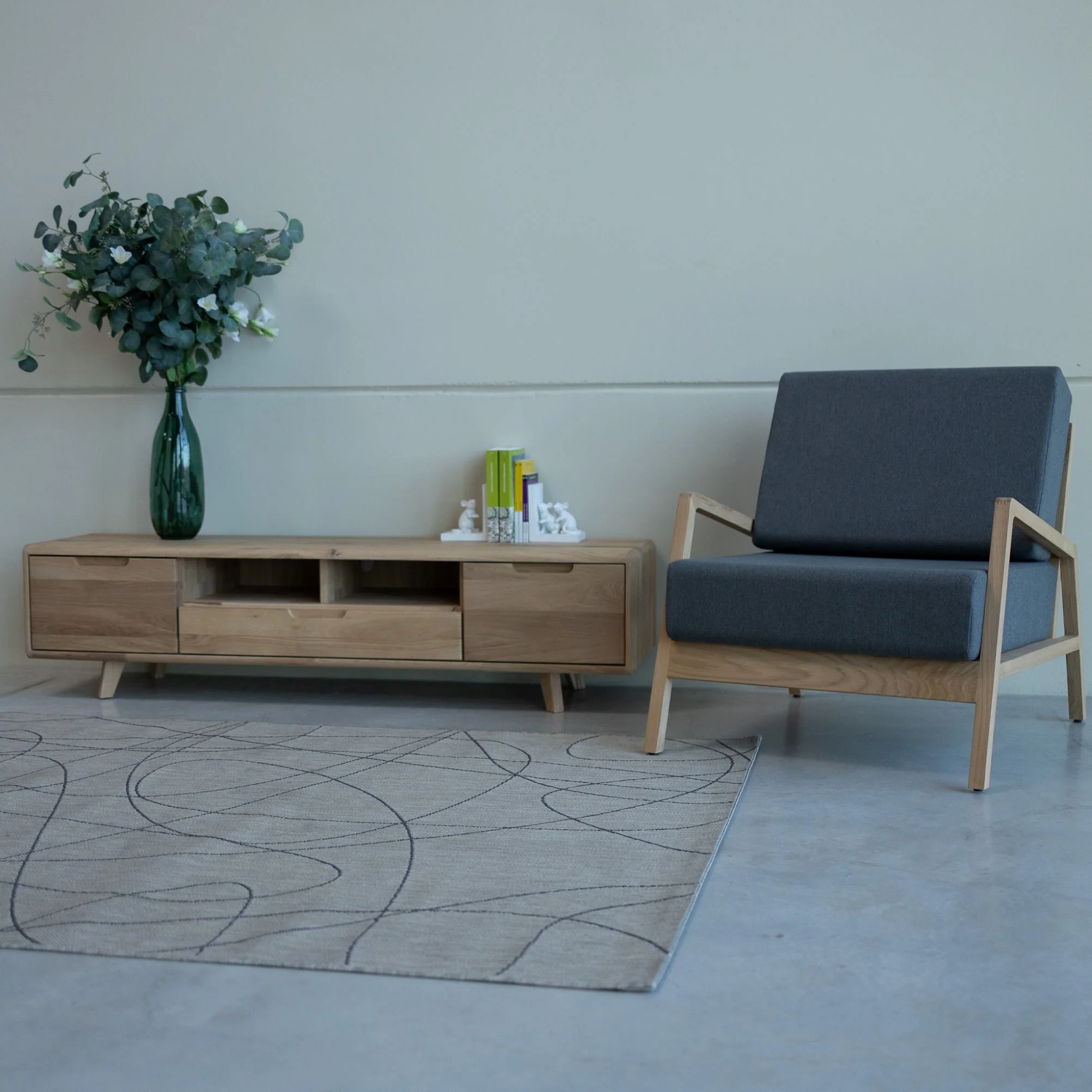 Mueble de TV de madera maciza SWEDEN 2 | NordicStory - Image 3
