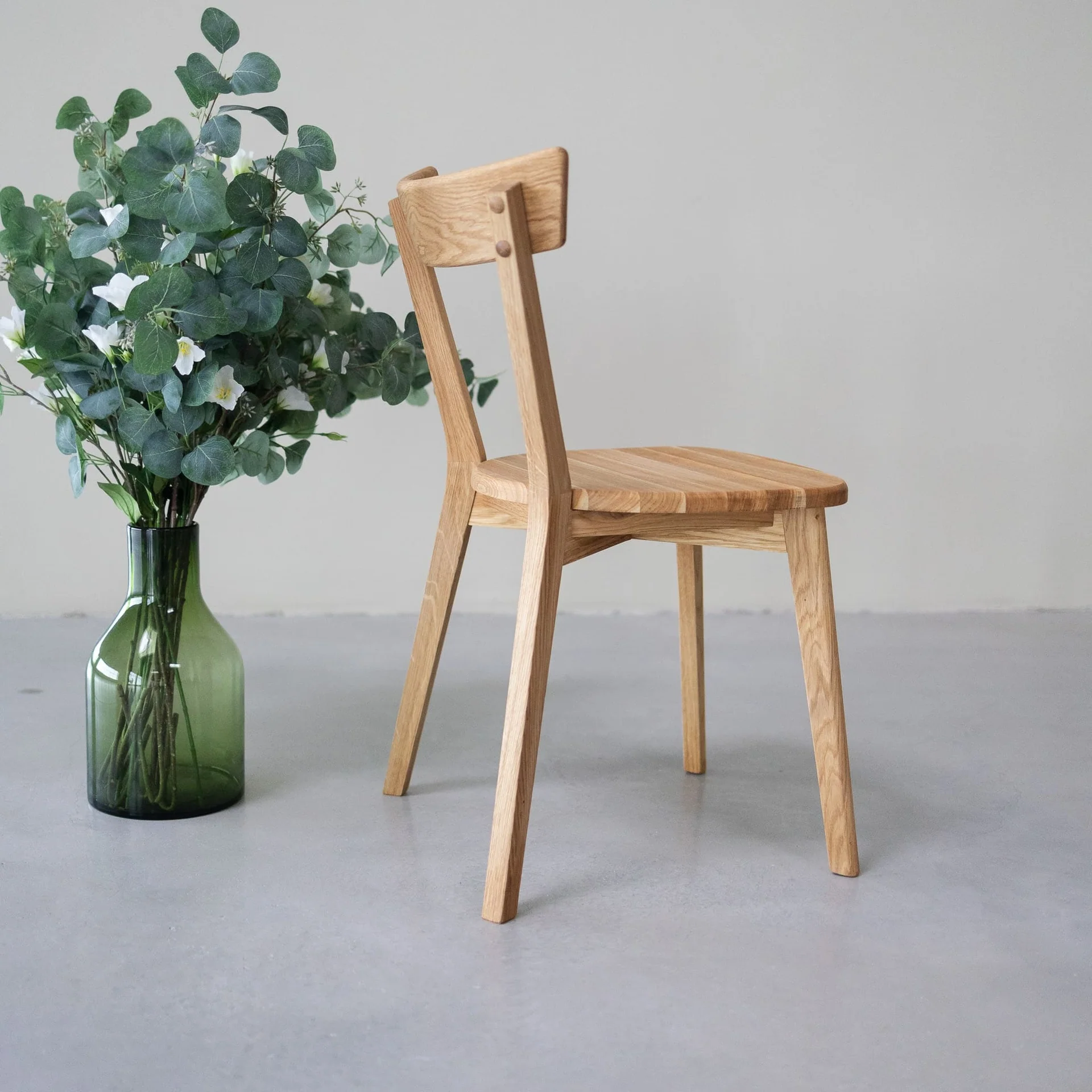 Pack de 2 o 4 sillas de comedor en madera maciza de roble VICTORIA | NordicStory - Image 11