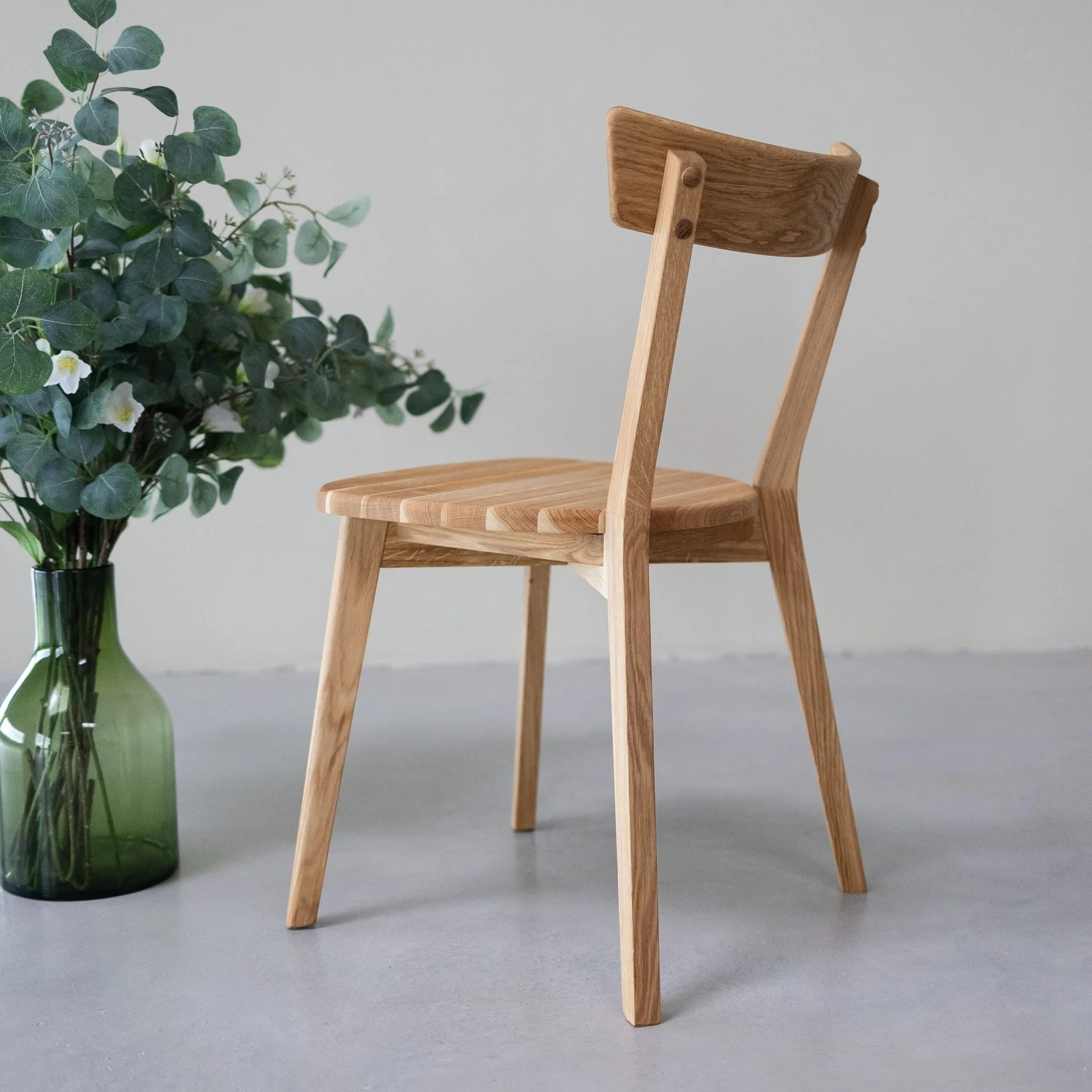 Pack de 2 o 4 sillas de comedor en madera maciza de roble VICTORIA | NordicStory - Image 7