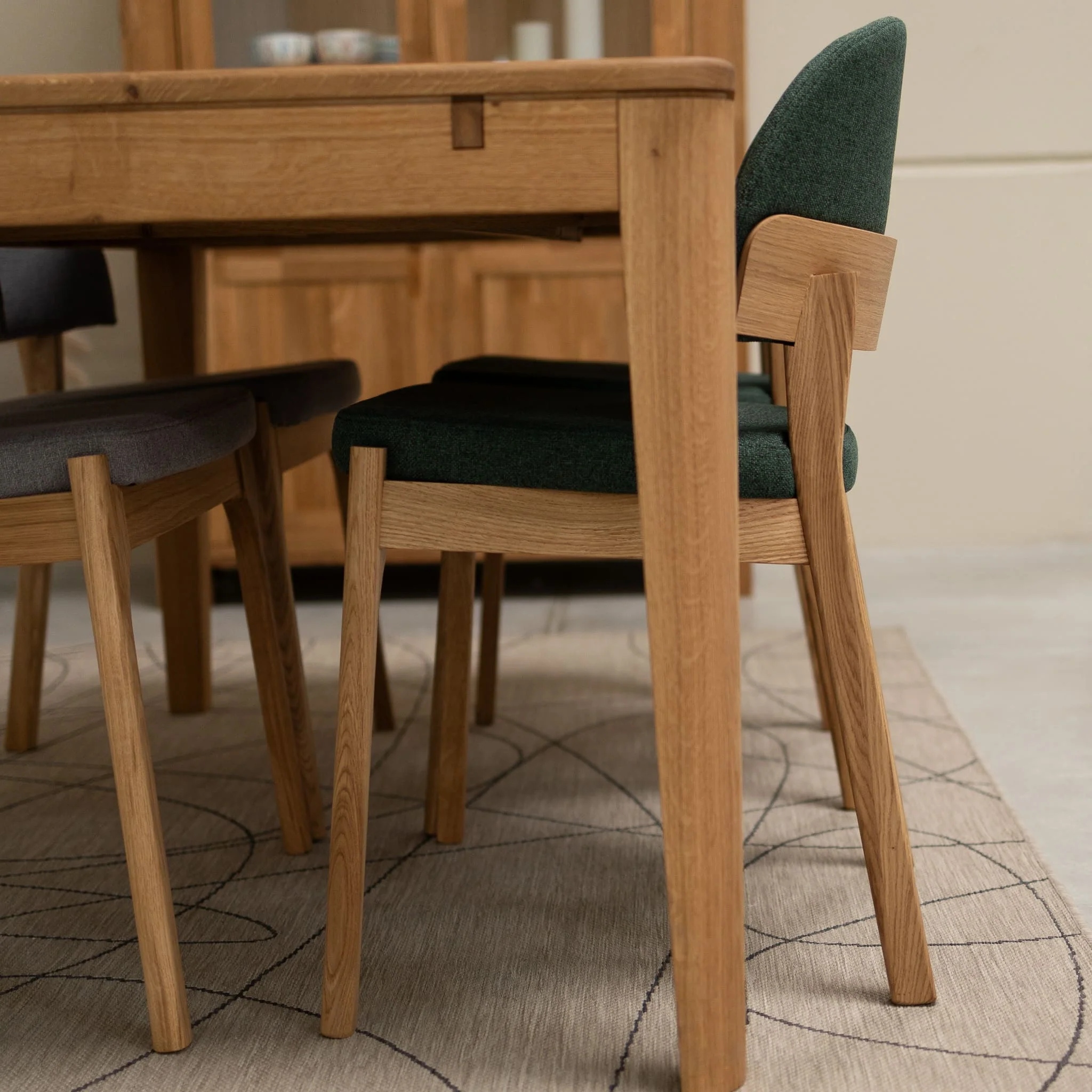Pack de 2 o 4 Sillas de Madera Maciza de Roble Astrid | NordicStory - Image 10