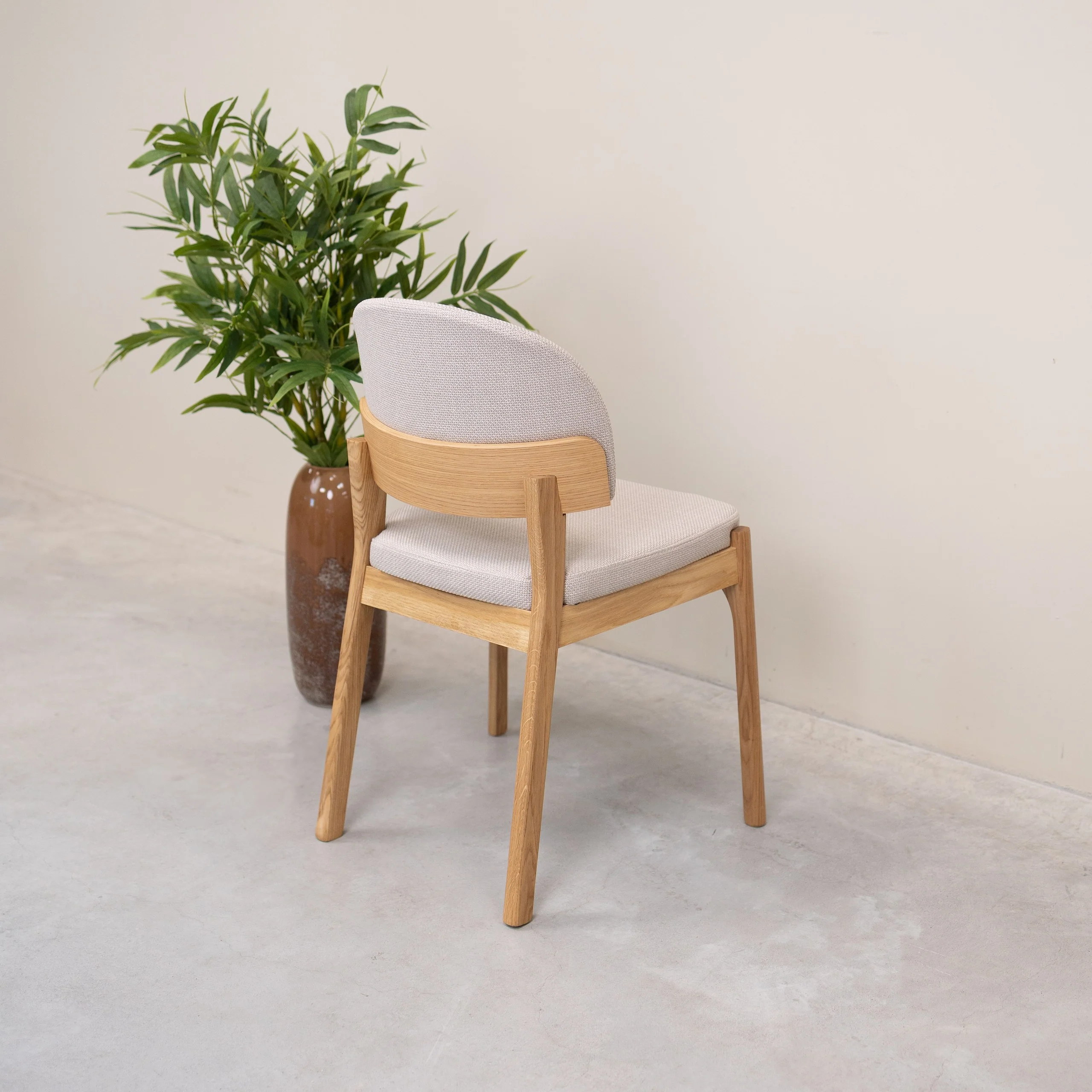 Pack de 2 o 4 Sillas de Madera Maciza de Roble Astrid | NordicStory - Image 3