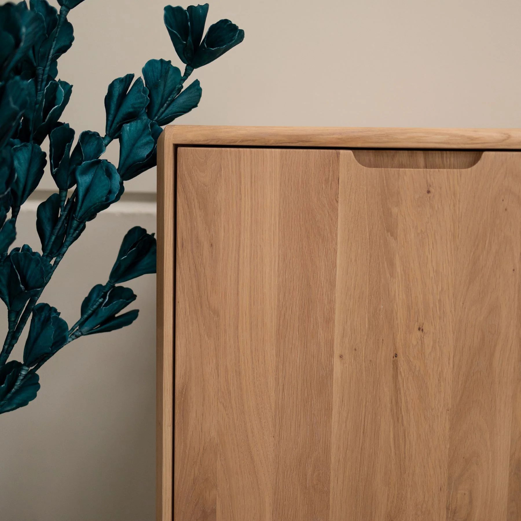 Cómoda de madera maciza SWEDEN 2.4 | NordicStory - Image 4
