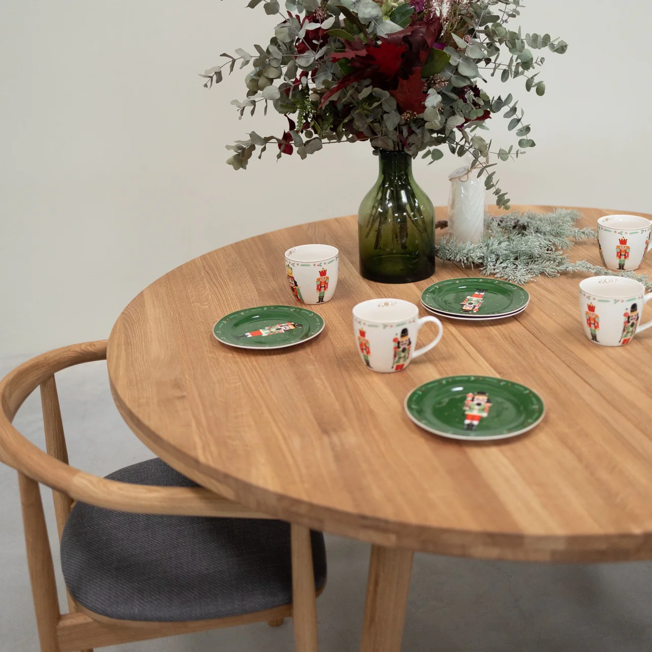 Mesa de comedor redonda y extensible de madera maciza de roble LEA | NordicStory - Image 2
