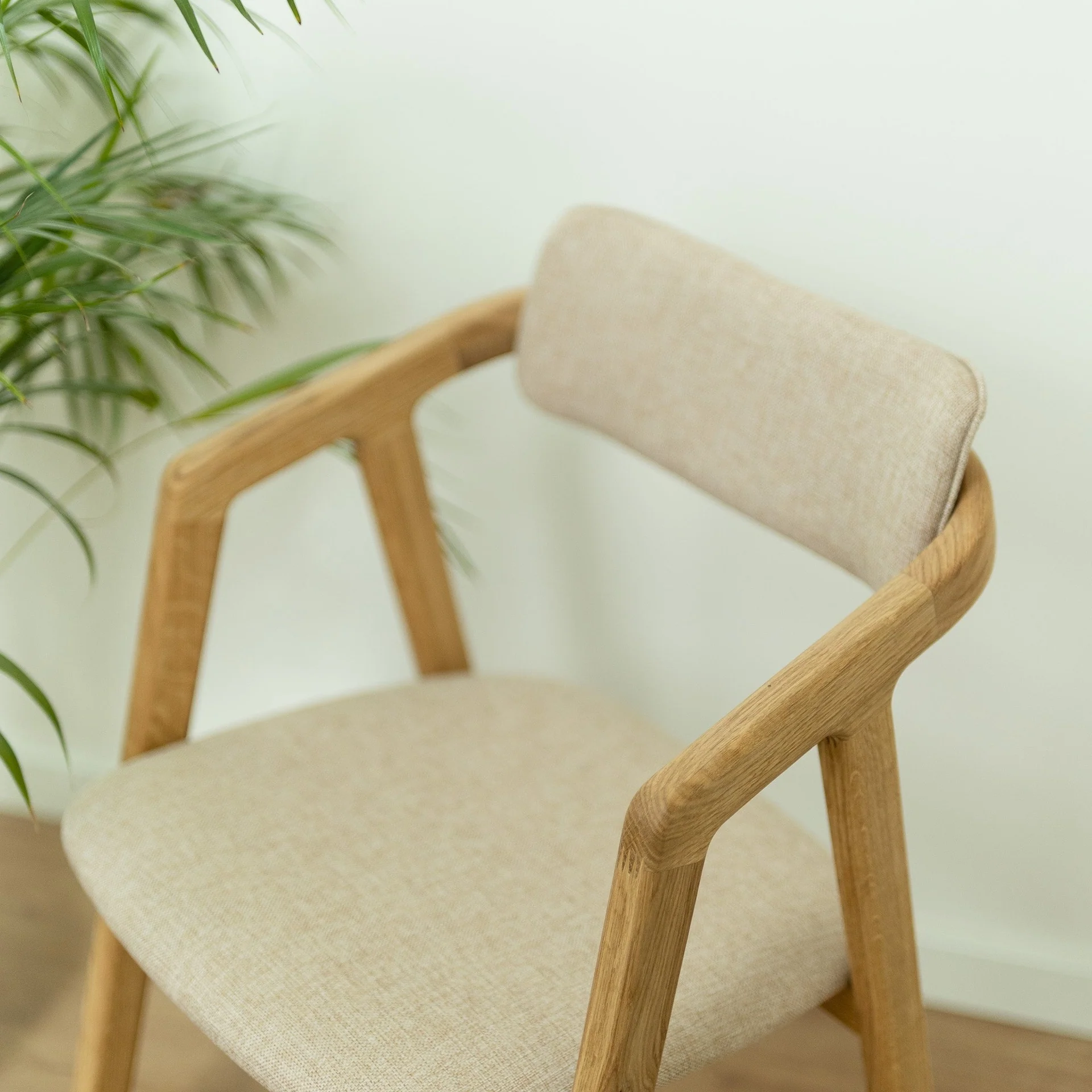 Pack de 2 o 4 Sillas de comedor madera maciza roble tapizadas Soho | NordicStory - Image 11