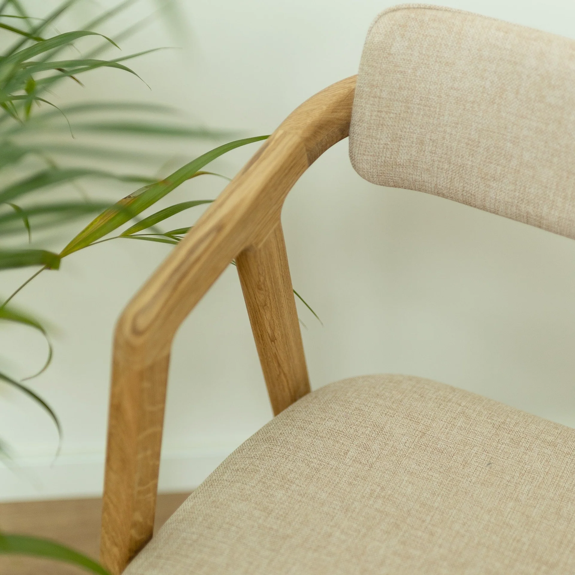Pack de 2 o 4 Sillas de comedor madera maciza roble tapizadas Soho | NordicStory - Image 5
