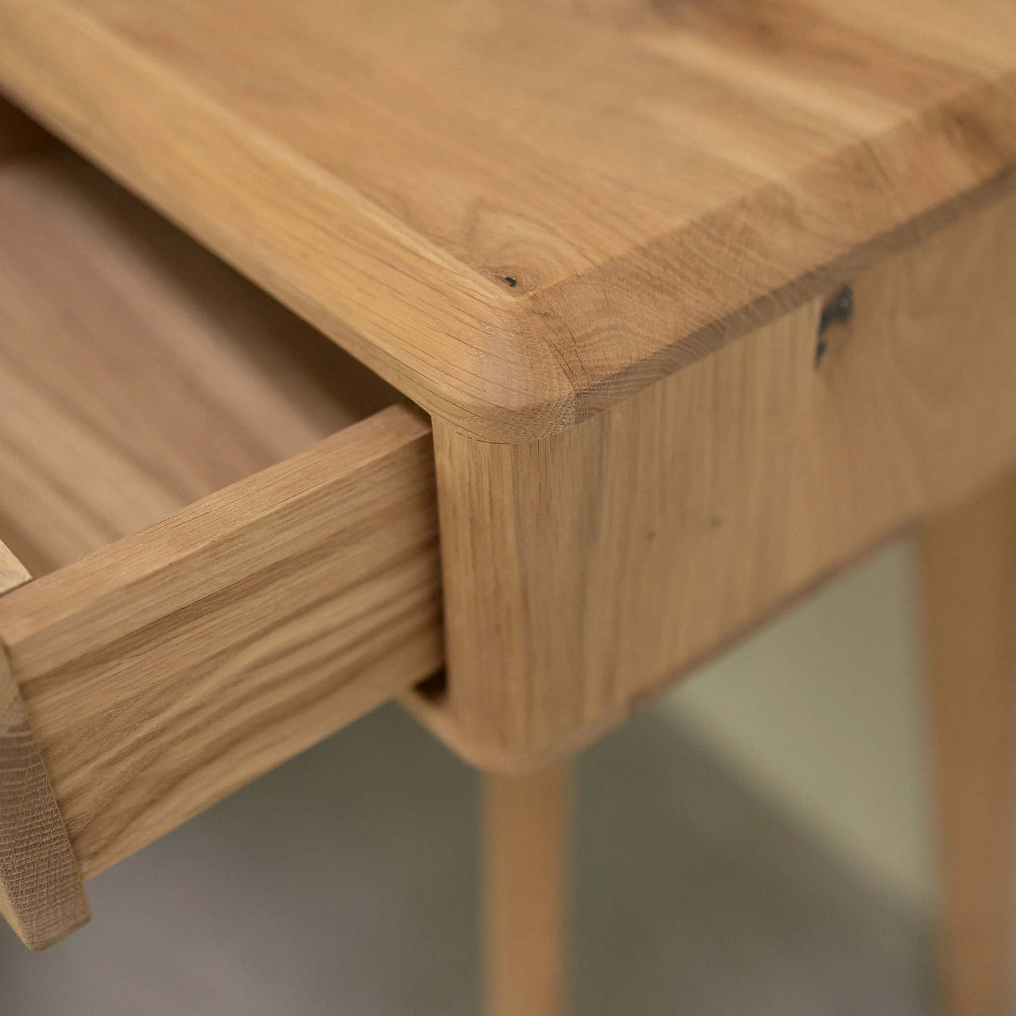 Tocador de madera maciza SWEDEN 1 | NordicStory - Image 8